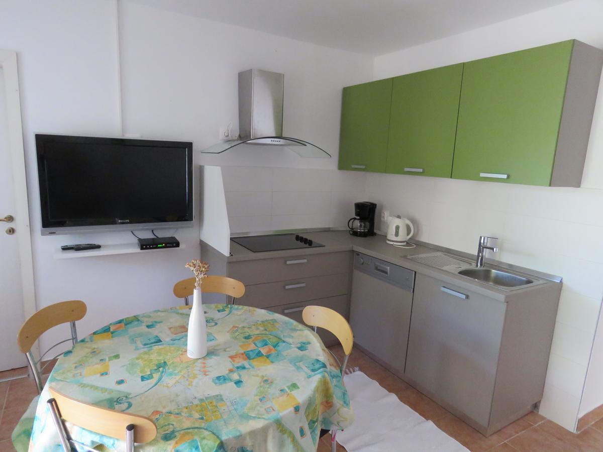 Apartments Villa Urbajs Orsera Esterno foto